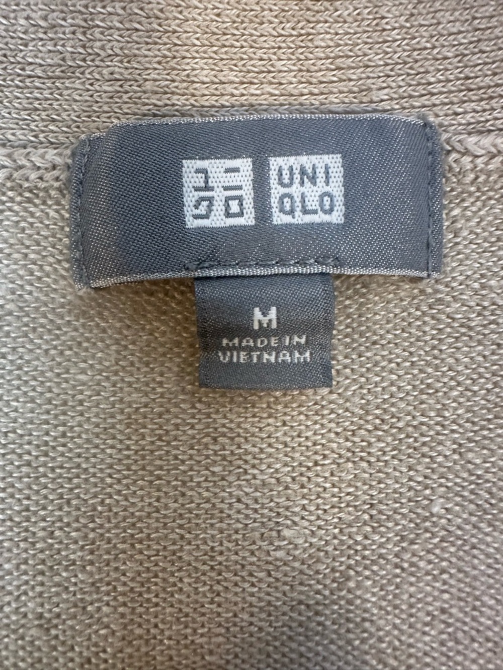EUC Uniqlo Linen V Neck Cardigan Sweater Beige Oatmeal Womens M Normcore Cottage - Picture 7 of 8